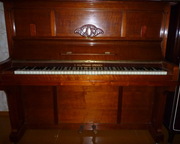 Продам немецкое пианино H.Wolfframm-Drezden 1915-1920 г.в.